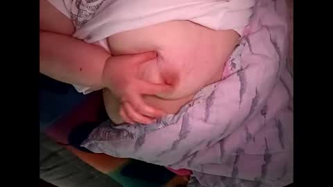 Snapshot of mantagirl chatting on November 14, 2025, 11:13 pm mantagirl online show from November 14, 2025, 11:13 pm