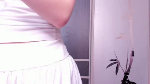 Snapshot of mantblstyle chatting on February 19, 2026, 5:25 am Kaya online show from February 19, 2026, 5:25 am