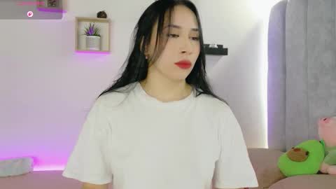 Manu  online show from January 10, 2026, 5:04 pm