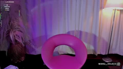 Snapshot of manu_nyx chatting on May 10, 2026, 5:56 am manu velezz Help me to get to 100 thumbs ups Tip 25tks Rate me online show from May 10, 2026, 5:56 am
