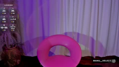 Snapshot of manu_nyx chatting on May 29, 2026, 7:39 am manu velezz Help me to get to 100 thumbs ups Tip 25tks Rate me online show from May 29, 2026, 7:39 am