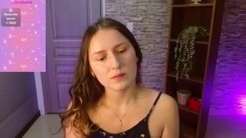 Angela online show from February 17, 2025, 11:13 am