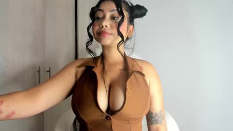 MANUELA online show from September 20, 2025, 3:24 pm