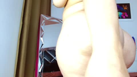 Manuela online show from January 30, 2025, 8:31 pm