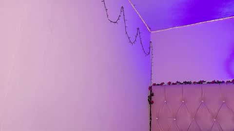 Snapshot of manumeow_ chatting on February 19, 2026, 10:28 pm Manu online show from February 19, 2026, 10:28 pm