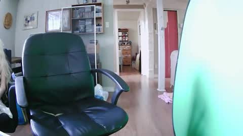 Snapshot of manx2014 chatting on February 26, 2026, 3:33 pm ManX2014 online show from February 26, 2026, 3:33 pm