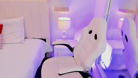 Manya online show from October 18, 2025, 8:09 pm