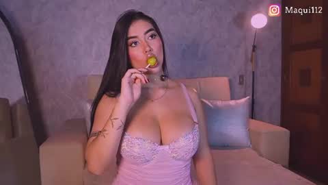 Snapshot of maquiii chatting on July 8, 2026, 1:43 am Maquii online show from July 8, 2026, 1:43 am
