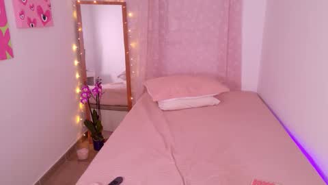     online show from January 19, 2026, 12:53 pm