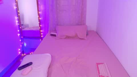     online show from February 20, 2026, 7:43 am