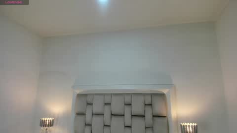 Snapshot of mara_betancurt chatting on January 9, 2025, 2:43 am Mara online show from January 9, 2025, 2:43 am