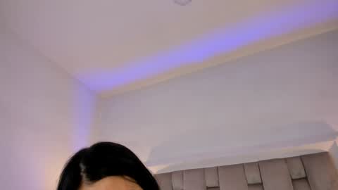 Snapshot of mara_betancurt chatting on February 4, 2025, 2:39 am Mara online show from February 4, 2025, 2:39 am