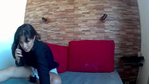 coshitaxxx online show from October 14, 2025, 1:01 pm