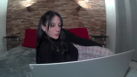 coshitaxxx online show from July 21, 2026, 2:25 am