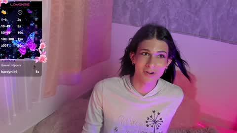 Mara online show from December 12, 2024, 11:36 pm