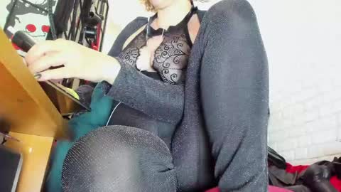 Snapshot of mara_mistresss chatting on May 30, 2026, 7:11 pm Mara Mistress online show from May 30, 2026, 7:11 pm