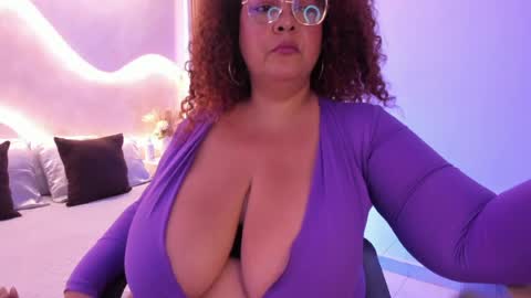 Snapshot of maraasweet chatting on May 13, 2026, 2:20 am Mrs. Sweet online show from May 13, 2026, 2:20 am