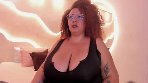 Snapshot of maraasweet chatting on May 23, 2026, 2:06 am Mrs. Sweet online show from May 23, 2026, 2:06 am