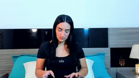Snapshot of maragrief chatting on April 17, 2026, 11:35 am maragrief online show from April 17, 2026, 11:35 am
