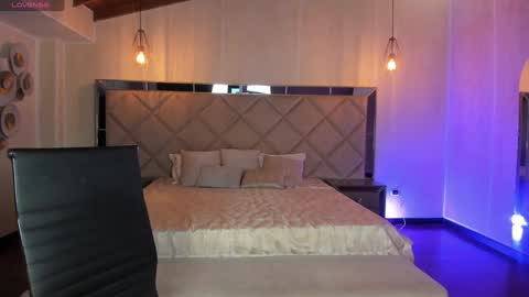 MARA  online show from February 4, 2025, 1:45 am