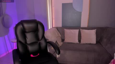 MARA  online show from September 25, 2025, 10:41 am