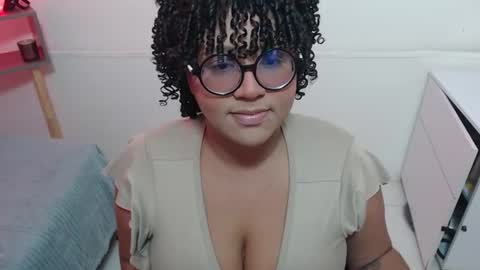 Snapshot of marasilk chatting on July 4, 2026, 1:56 am Mara Silk online show from July 4, 2026, 1:56 am