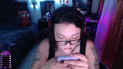 Snapshot of marcela2101 chatting on December 16, 2024, 4:45 am marcela2101 online show from December 16, 2024, 4:45 am