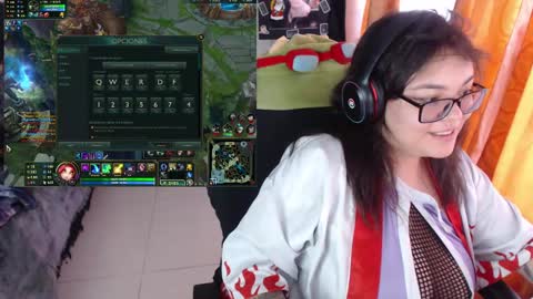 Snapshot of marcela2101 chatting on December 25, 2024, 10:16 pm marcela2101 online show from December 25, 2024, 10:16 pm