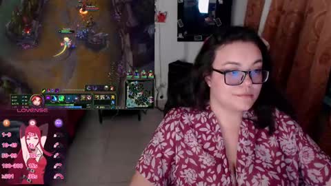 Snapshot of marcela2101 chatting on January 17, 2025, 3:23 am marcela2101 online show from January 17, 2025, 3:23 am