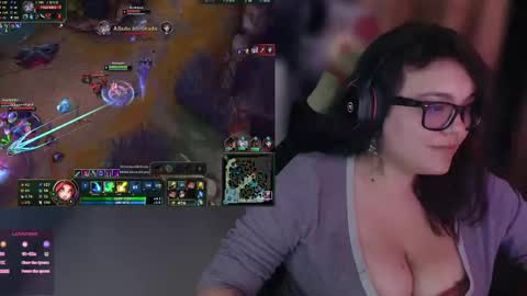 Snapshot of marcela2101 chatting on March 4, 2025, 1:23 am marcela2101 online show from March 4, 2025, 1:23 am