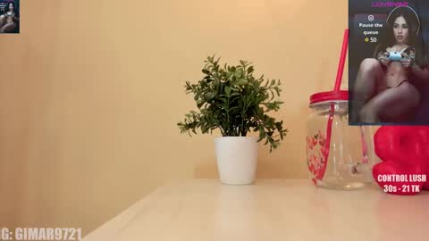 Snapshot of marcela_davila1 chatting on March 12, 2025, 11:54 pm Marcela online show from March 12, 2025, 11:54 pm