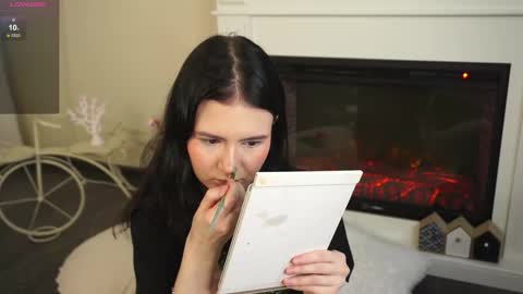 Marcelline online show from February 2, 2026, 4:11 am