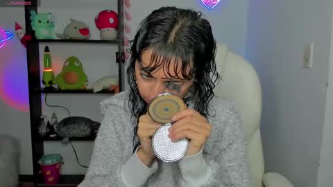 Marceline online show from March 12, 2025, 10:37 am