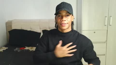 Snapshot of marcelo_dosantos77 chatting on June 10, 2026, 12:55 am MARCELO online show from June 10, 2026, 12:55 am