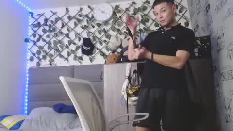 marcelo_m1lk online show from October 29, 2025, 5:20 am