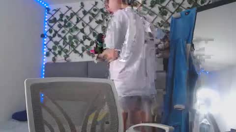 marcelo_m1lk online show from November 1, 2025, 2:13 am