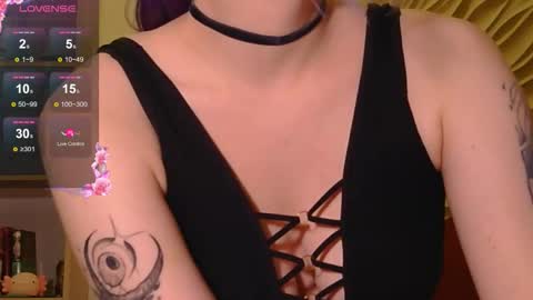 marci_n online show from October 5, 2025, 9:13 pm