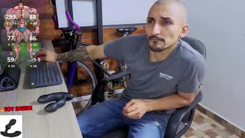 Marck  Independent model  online show from February 16, 2026, 2:51 am