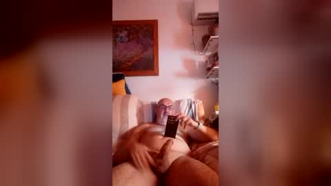 Snapshot of marco23525 chatting on August 7, 2026, 10:28 am marco23525 online show from August 7, 2026, 10:28 am