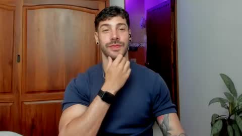 Snapshot of marco_tahani_ chatting on August 4, 2026, 1:57 pm Marco IG marco tahani online show from August 4, 2026, 1:57 pm