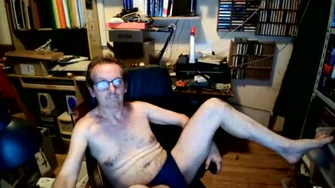 Snapshot of marcorm71 chatting on July 7, 2026, 6:12 pm Marco online show from July 7, 2026, 6:12 pm