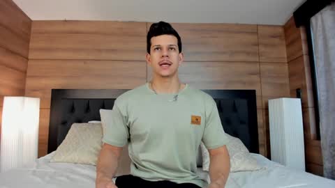 Marco Sullivan online show from December 25, 2024, 7:24 pm