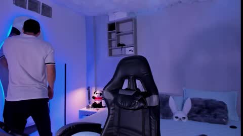 Marco Sullivan online show from November 16, 2025, 2:00 pm