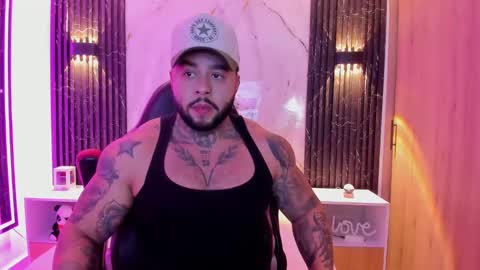 Snapshot of marcus_fit1 chatting on October 12, 2025, 1:15 am Marcus online show from October 12, 2025, 1:15 am