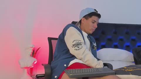 marcus_moreno online show from February 25, 2026, 12:53 am