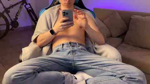 Snapshot of marcussmit chatting on September 27, 2025, 8:47 pm Marcus online show from September 27, 2025, 8:47 pm