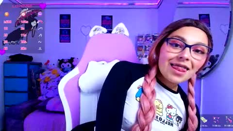 Snapshot of marcy_neko chatting on February 10, 2026, 1:37 pm Marceline online show from February 10, 2026, 1:37 pm