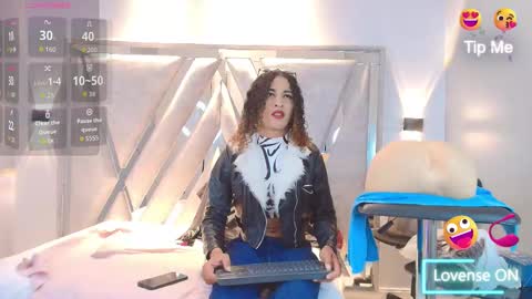 marfilastrom online show from October 13, 2025, 8:31 pm