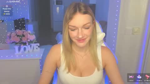 Snapshot of margaretsweet1 chatting on September 28, 2025, 10:48 pm Margaret online show from September 28, 2025, 10:48 pm