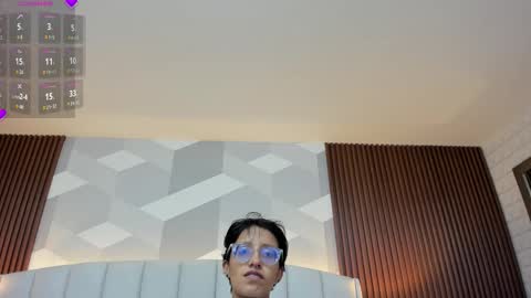 Aitana online show from October 19, 2025, 1:28 am